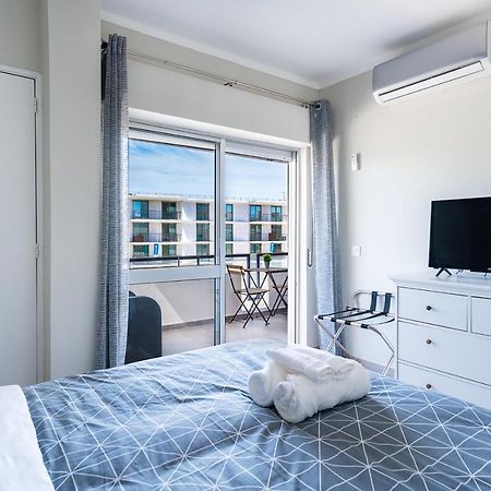 Beachfront Apartment In Armacao Armação de Pêra Dış mekan fotoğraf