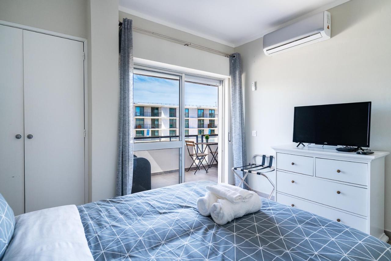 Beachfront Apartment In Armacao Armação de Pêra Dış mekan fotoğraf